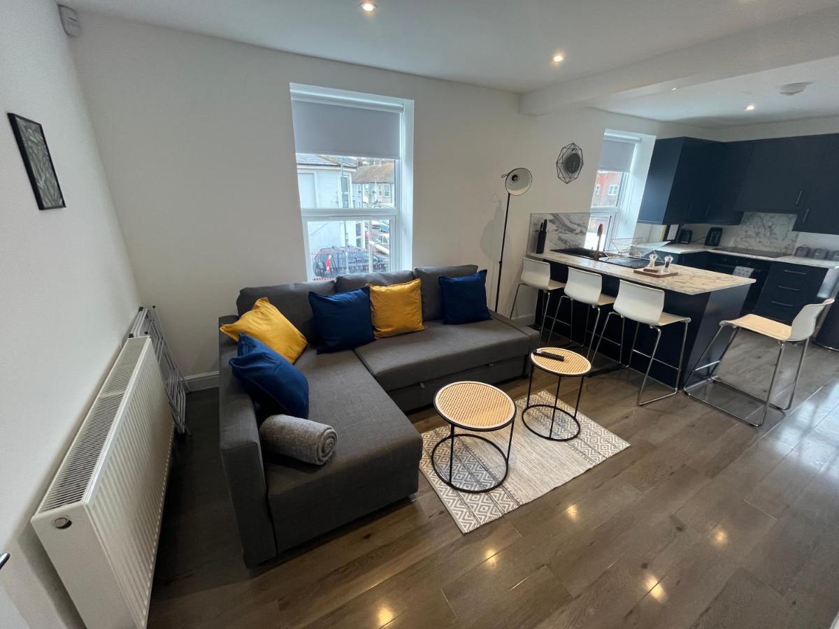 Corner Stone House - Apartment 1 Горад Грэйт Ярмут Екстериор снимка